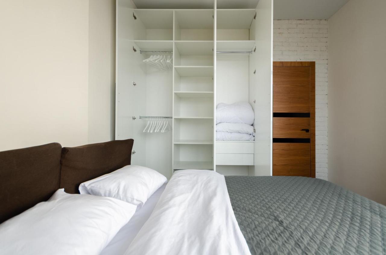 קייב Petrovdom Apartaments 8-188 In Rc Central Park, 7 John Mccain Street מראה חיצוני תמונה